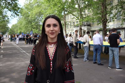 Місцева жителька Катерина на Марші вишиванок. Миколаїв, 21 травня 2026 року Місцева жителька Катерина на Марші вишиванок. Миколаїв, 21 травня 2026 року