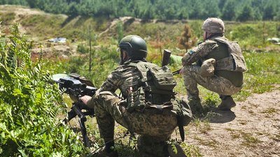 Оборона, штурм, евакуація: як проходить злагодження Краматорського прикордонного загону на Волині Оборона, штурм, евакуація: як проходить злагодження Краматорського прикордонного загону на Волині