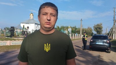 "Я народився втретє", — волонтер Олександр Швецов про наслідки російського обстрілу Житомирщини