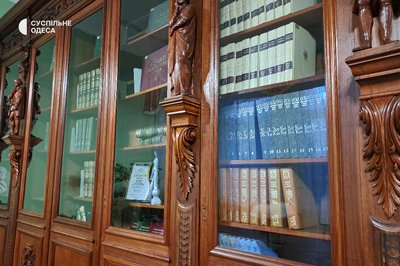 Одеській національній науковій бібліотеці — 195 років Одеській національній науковій бібліотеці — 195 років