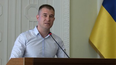 Почалась, але не закінчилась: у Чернігові депутати зібралися на сесію міськради Почалась, але не закінчилась: у Чернігові депутати зібралися на сесію міськради