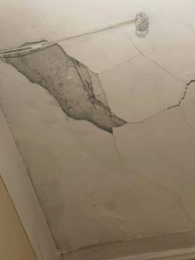 Унаслідок атаки постраждали дві школи та Палац дитячої творчості в Одесі
