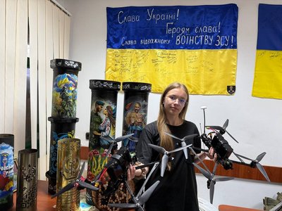 Олександра Косевич з початку повномасштабного вторгнення займається волонтерством Олександра Косевич з початку повномасштабного вторгнення займається волонтерством
