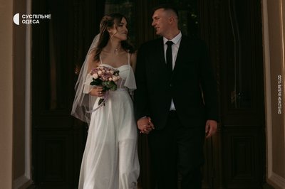 "Він казав, що кохає мене більше за життя": історія дружини загиблого військового з Одещини "Він казав, що кохає мене більше за життя": історія дружини загиблого військового з Одещини