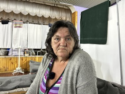"Я ледь не згоріла, мене врятували з підвалу": історії евакуйованих на Дніпропетровщину мешканців Донеччини "Я ледь не згоріла, мене врятували з підвалу": історії евакуйованих на Дніпропетровщину мешканців Донеччини