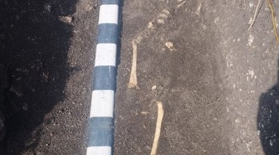 На Хмельниччині виявили поховання дитини На Хмельниччині виявили поховання дитини