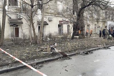 В Одесі жителі будинку, який зазнав руйнувань внаслідок російської дронової атаки, отримають компенсацію від держави В Одесі жителі будинку, який зазнав руйнувань внаслідок російської дронової атаки, отримають компенсацію від держави