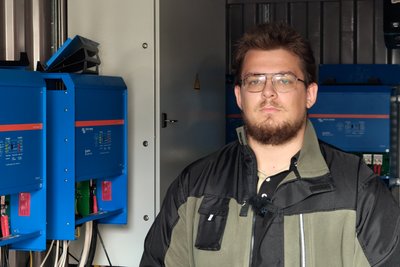Які енергетичні гаджети обирають миколаївці під час відключень світла Які енергетичні гаджети обирають миколаївці під час відключень світла