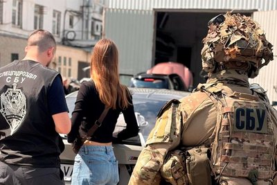27-річну харківську автоблогерку затримали 27-річну харківську автоблогерку затримали