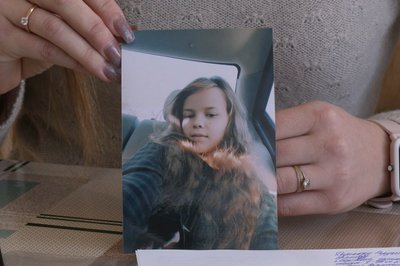 Харківська поліцейська шукає доньку, яку ексчоловік вивіз під час окупації Борової Харківська поліцейська шукає доньку, яку ексчоловік вивіз під час окупації Борової