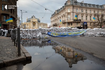 «Одеса між війною та світом»: виставка фотографа Суспільне Одеса Бориса Бухмана відбулась у Вільнюсі «Одеса між війною та світом»: виставка фотографа Суспільне Одеса Бориса Бухмана відбулась у Вільнюсі