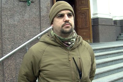 "Боровся і вірив, що буде перемога": у Луцьку попрощалися із загиблим Іваном Газюком "Боровся і вірив, що буде перемога": у Луцьку попрощалися із загиблим Іваном Газюком