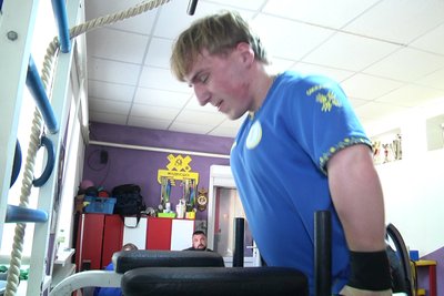"Головне — мати мрію і впевнено до неї рухатися": житомирський парапауерліфтер Андрій Яценко "Головне — мати мрію і впевнено до неї рухатися": житомирський парапауерліфтер Андрій Яценко