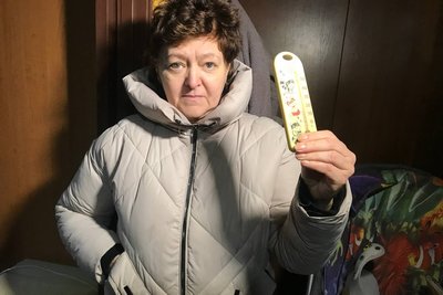 Сплять у куртках: в житомирській багатоповерхівці з початку опалювального сезону відсутнє тепло Сплять у куртках: в житомирській багатоповерхівці з початку опалювального сезону відсутнє тепло