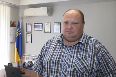 Сонячні станції та вітряки для критичної інфраструктури — як на Житомирщині готуються до можливих блекаутів Сонячні станції та вітряки для критичної інфраструктури — як на Житомирщині готуються до можливих блекаутів