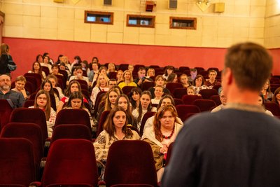 У Житомирі показали фільм "День вишиванки. Шлях до себе" У Житомирі показали фільм "День вишиванки. Шлях до себе"