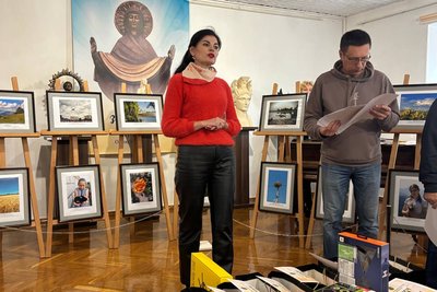 На Житомирщині нагородили переможців конкурсу фотографії "Літні канікули в рідній Україні" На Житомирщині нагородили переможців конкурсу фотографії "Літні канікули в рідній Україні"