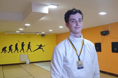Харківський шпажист Андрій Деркач Харківський шпажист Андрій Деркач