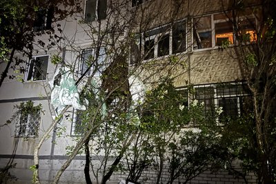 Наслідки російського влучання по Індустріальному району Харкова, 9 травня 2026 року Наслідки російського влучання по Індустріальному району Харкова, 9 травня 2026 року