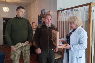 У Житомирі посмертно відзначили військовослужбовця Леоніда Мельника У Житомирі посмертно відзначили військовослужбовця Леоніда Мельника