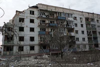 Пошкоджений російською ракетою будинок у Клугино-Башкирівці Пошкоджений російською ракетою будинок у Клугино-Башкирівці