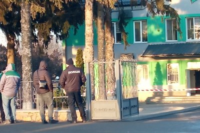 У кабінеті керівника підприємства на Вінниччині стався вибух: троє людей загинули, ще один травмований У кабінеті керівника підприємства на Вінниччині стався вибух: троє людей загинули, ще один травмований