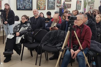 "Він про міфи та легенди українських міст" — Олександр Ірванець у Житомирі презентував новий роман "Він про міфи та легенди українських міст" — Олександр Ірванець у Житомирі презентував новий роман
