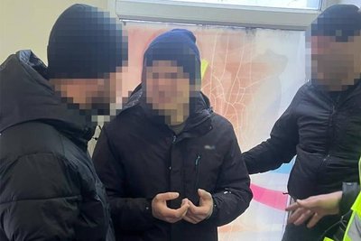 Дозвіл на будівництво: СБУ заявила, що затримала посадовця Бердичівської міської ради на хабарі Дозвіл на будівництво: СБУ заявила, що затримала посадовця Бердичівської міської ради на хабарі