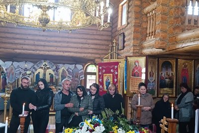 На Закарпатті попрощалися із загиблим воїном Вадимом Сідеєм На Закарпатті попрощалися із загиблим воїном Вадимом Сідеєм