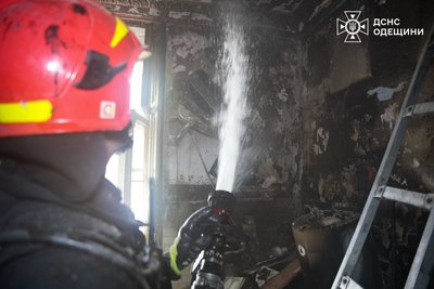 У центрі Одеси сталась пожежа: врятували кота У центрі Одеси сталась пожежа: врятували кота