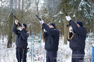 На Сумщині попрощалися з капітаном поліції Андрієм Вшестенком На Сумщині попрощалися з капітаном поліції Андрієм Вшестенком