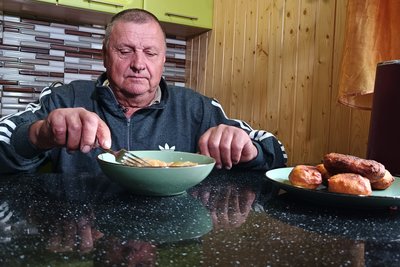 "Маринуємо, сушимо, загортаємо в капусту": як на Волині готують голубці з грибами "Маринуємо, сушимо, загортаємо в капусту": як на Волині готують голубці з грибами