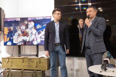 Автор книги "Битва за Ірпінь" Петро Щербина (справа) Автор книги "Битва за Ірпінь" Петро Щербина (справа)
