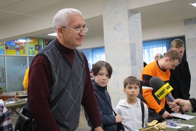 На Житомирщині відбулася виставка моделей військової техніки