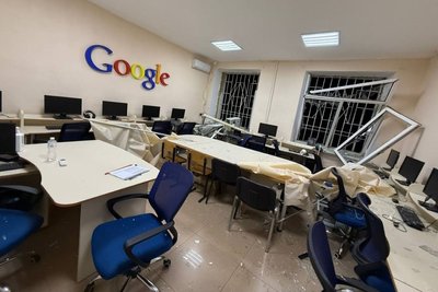 Унаслідок російської атаки в Одесі пошкоджено корпуси та гуртожиток юридичної академії Унаслідок російської атаки в Одесі пошкоджено корпуси та гуртожиток юридичної академії