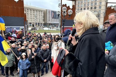 У Києві прощаються зі Степаном Хмарою У Києві прощаються зі Степаном Хмарою