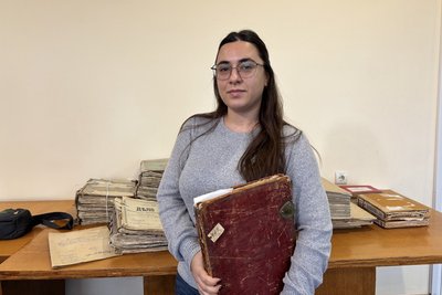 Як дослідити свій родовід в державному архіві Житомирської області