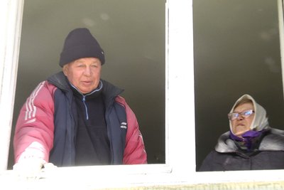 Ліквідація наслідків влучання БпЛА: в Озерному на Житомирщині оцінюють завдану шкоду Ліквідація наслідків влучання БпЛА: в Озерному на Житомирщині оцінюють завдану шкоду