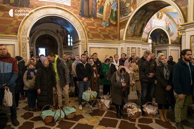 Перше Великоднє богослужіння ПЦУ в Успенському соборі Києво-Печерської Лаври, 16 квітня 2023 року