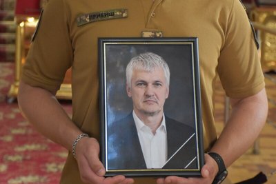 У Луцьку попрощалися з полеглим на Донеччині бійцем Костянтином Бойком У Луцьку попрощалися з полеглим на Донеччині бійцем Костянтином Бойком