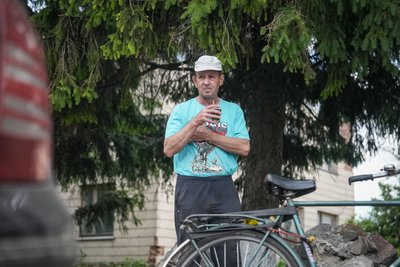 "Літають кожен день". Як живе село Клепали Буринської громади під ударами FPV "Літають кожен день". Як живе село Клепали Буринської громади під ударами FPV