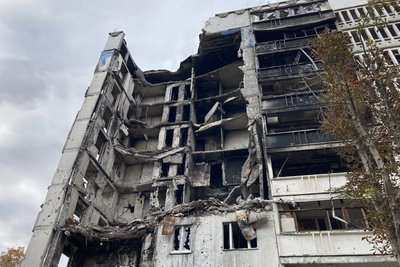 Розбитий Росією будинок на Салтівці