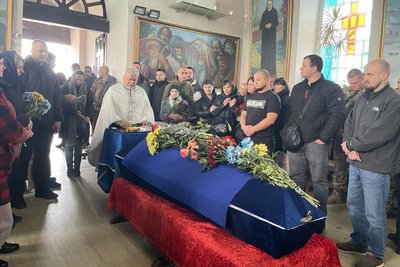 Херсон, поховання Андрія Бесащука Херсон, поховання Андрія Бесащука