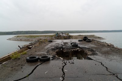 Міст в Старому Салтові на Харківщині можуть почати відновлювати до кінця 2022 року Міст в Старому Салтові на Харківщині можуть почати відновлювати до кінця 2022 року
