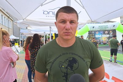 "Сильні України": на Житомирщині змагалися військовослужбовці та ветерани "Сильні України": на Житомирщині змагалися військовослужбовці та ветерани