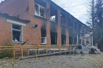 Будівля освітнього закладу у Золочеві після удару «Шахеда» Будівля освітнього закладу у Золочеві після удару «Шахеда»