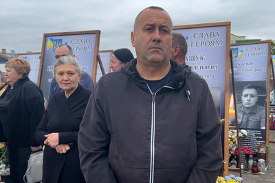 "Був доброю працьовитою людиною": попрощалися з солдатом Юрієм Біликом у Дубні на Рівненщині "Був доброю працьовитою людиною": попрощалися з солдатом Юрієм Біликом у Дубні на Рівненщині