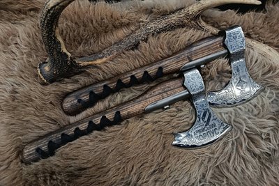 Його сокиру подарували Борису Джонсону: ветеран на Волині розвиває власну кузню Його сокиру подарували Борису Джонсону: ветеран на Волині розвиває власну кузню