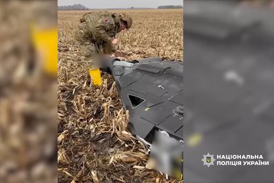 На Сумщині в полі знешкодили БпЛА з 90-кілограмовою бойовою частиною На Сумщині в полі знешкодили БпЛА з 90-кілограмовою бойовою частиною