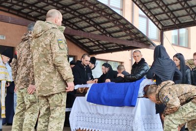 Закарпаття, похорон, військовий, Іван Микулець, Тячів Закарпаття, похорон, військовий, Іван Микулець, Тячів